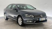2013 Volkswagen Passat - Image 2 - Thumbnail