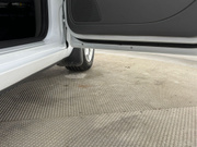 2010 Ford Focus - Image 8 - Thumbnail