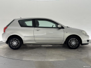 2005 Toyota Corolla - Image 6 - Thumbnail