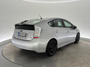 2010 Toyota Prius - Image 5 - Thumbnail