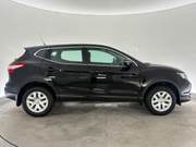 2014 Nissan Qashqai - Image 7 - Thumbnail