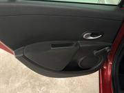 2010 Renault Clio - Image 14 - Thumbnail