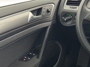 2013 Volkswagen Golf - Image 14 - Thumbnail