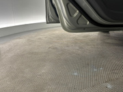 2009 Ford Focus - Image 10 - Thumbnail