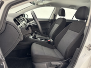 2013 Volkswagen Golf - Image 9 - Thumbnail