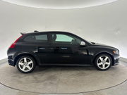 2010 Volvo C30 - Image 7 - Thumbnail
