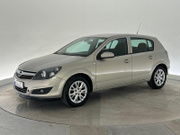 2009 Opel Astra - Image 1 - Thumbnail