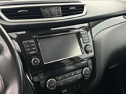 2015 Nissan Qashqai - Image 14 - Thumbnail