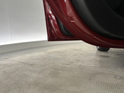 2010 Renault Clio - Image 9 - Thumbnail