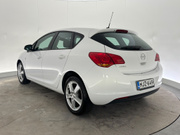 2010 Opel Astra - Image 4 - Thumbnail