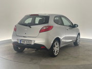 2009 Mazda 2 - Image 4 - Thumbnail