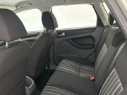 2010 Ford Focus - Image 12 - Thumbnail