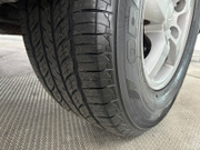 2007 Kia Sorento - Image 11 - Thumbnail