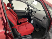 2005 Mitsubishi Colt - Image 10 - Thumbnail