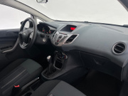 2010 Ford Fiesta - Image 10 - Thumbnail