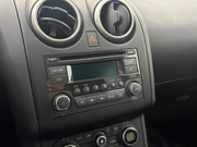 2011 Nissan Qashqai - Image 23 - Thumbnail
