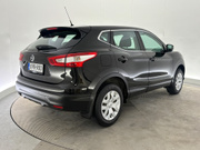 2014 Nissan Qashqai - Image 5 - Thumbnail