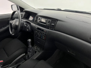 2004 Toyota Corolla - Image 13 - Thumbnail