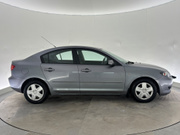 2005 Mazda 3 - Image 5 - Thumbnail
