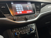 2018 Opel Astra - Image 28 - Thumbnail