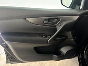 2014 Nissan Qashqai - Image 11 - Thumbnail