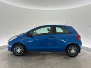 2007 Toyota Yaris - Image 5 - Thumbnail