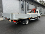 2004 Mitsubishi Canter - Image 3 - Thumbnail