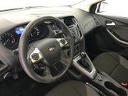2011 Ford FOCUS - Image 9 - Thumbnail