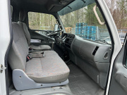 2004 Mitsubishi Canter - Image 9 - Thumbnail