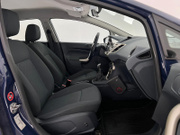 2009 Ford Fiesta - Image 10 - Thumbnail