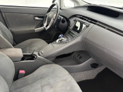 2010 Toyota Prius - Image 17 - Thumbnail