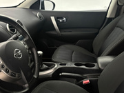 2011 Nissan Qashqai - Image 16 - Thumbnail