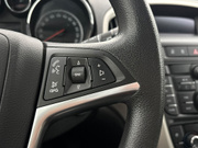 2011 Opel Astra - Image 16 - Thumbnail