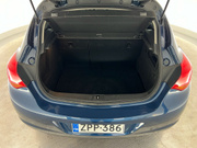 2010 Opel Astra - Image 17 - Thumbnail
