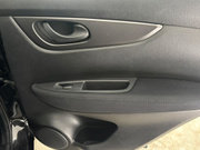 2014 Nissan Qashqai - Image 14 - Thumbnail