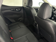 2015 Nissan Qashqai - Image 11 - Thumbnail