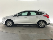 2011 Ford FOCUS - Image 3 - Thumbnail