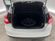 2011 Ford Focus - Image 13 - Thumbnail