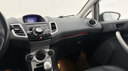2012 Ford Fiesta - Image 18 - Thumbnail