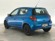 2004 Toyota YARIS - Image 4 - Thumbnail