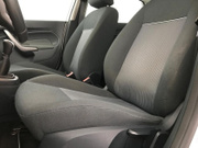 2010 Ford FIESTA - Image 13 - Thumbnail