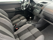 2009 Volkswagen Polo - Image 14 - Thumbnail