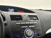 2010 Mazda 3 - Image 28 - Thumbnail