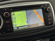 2013 Toyota Yaris - Image 14 - Thumbnail