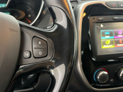 2017 Renault Captur - Image 16 - Thumbnail