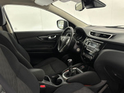 2016 Nissan Qashqai - Image 17 - Thumbnail