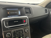 2013 Volvo S60 - Image 22 - Thumbnail