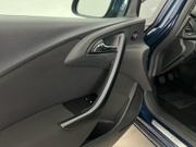 2010 Opel Astra - Image 16 - Thumbnail
