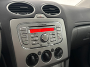 2009 Ford Focus - Image 20 - Thumbnail