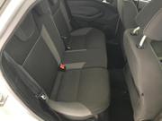 2011 Ford FOCUS - Image 10 - Thumbnail